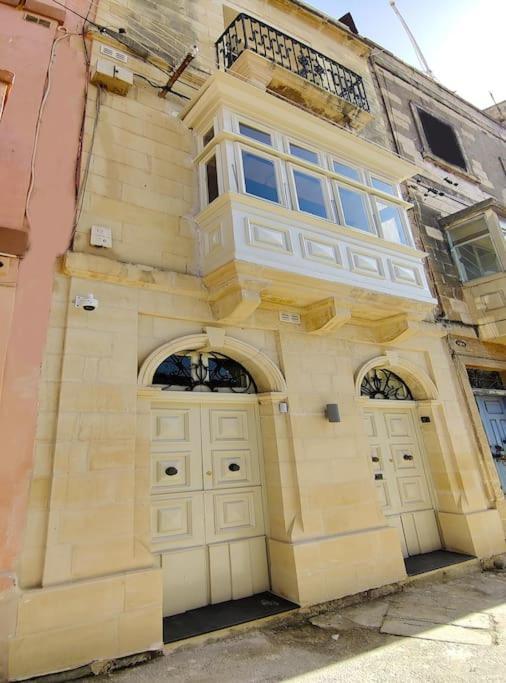 Crew 2 Savynomad Harbour Residences Wow Views Cospicua Экстерьер фото